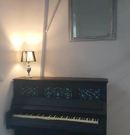 Wakacyjny Podczele Apartmán *